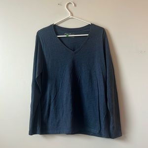 Eddie Bauer, long sleeve V-neck shirt